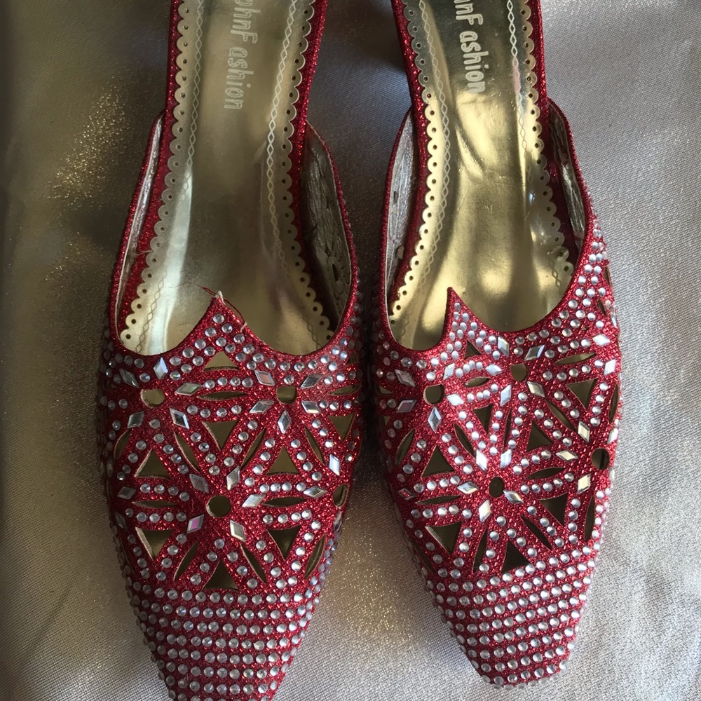 Formal Flats. - Picture 3 of 3